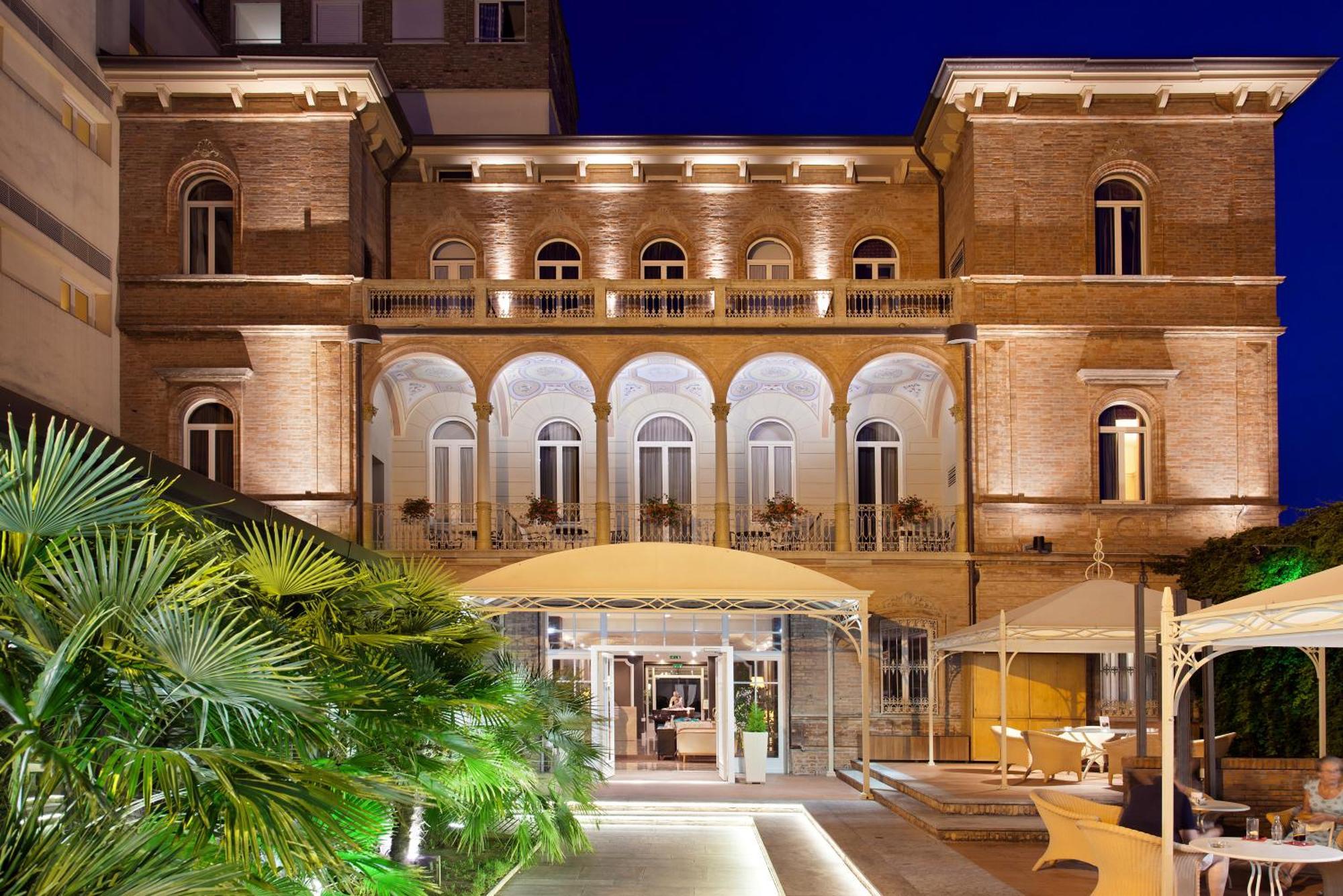 Hotel Adriatica Ambienthotels